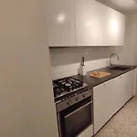 Sjarmerende, Sentrumsnaer Leilighet Apartment *