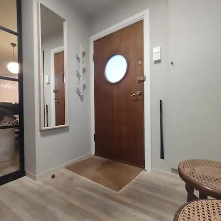 Sjarmerende, Sentrumsnaer Leilighet Apartmán *