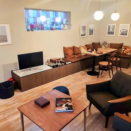 Appartement Sjarmerende, Sentrumsnaer Leilighet *