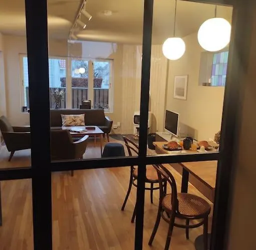 Sjarmerende, Sentrumsnaer Leilighet